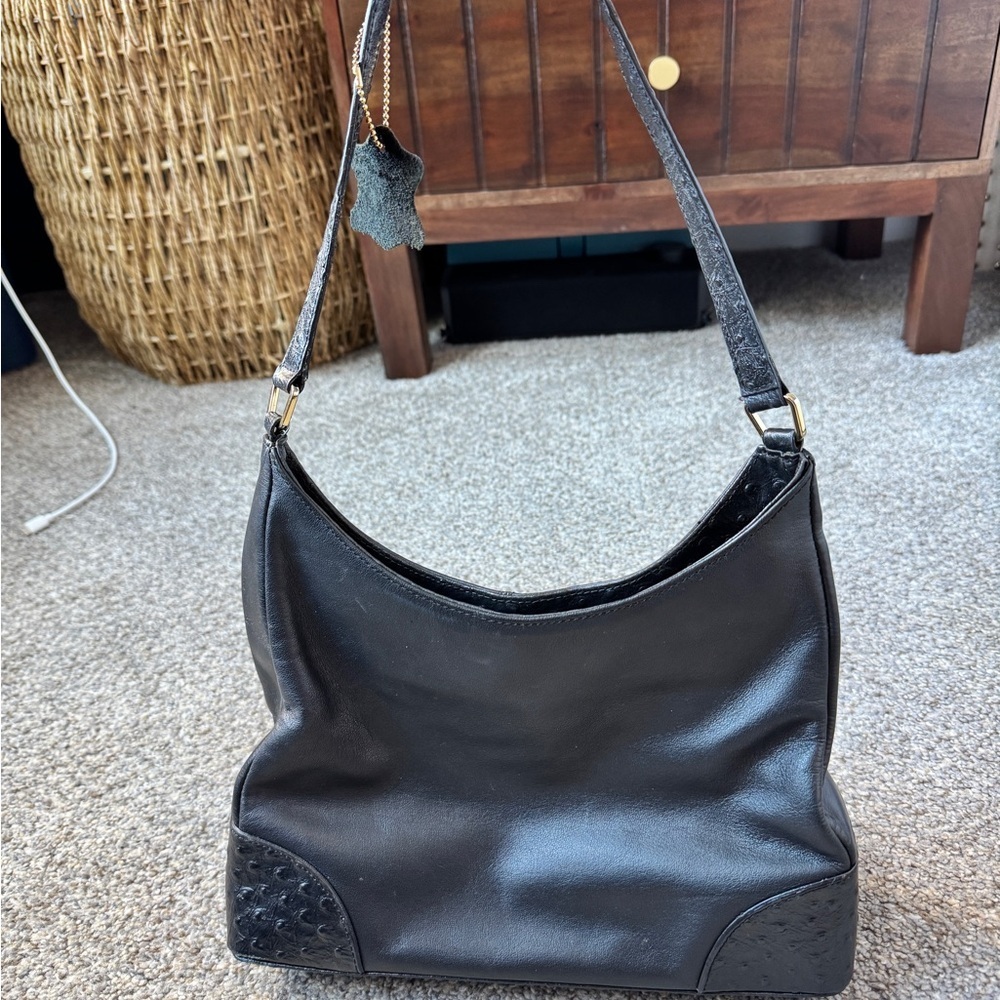 Giani Bernini Black Leather Shoulder Bag